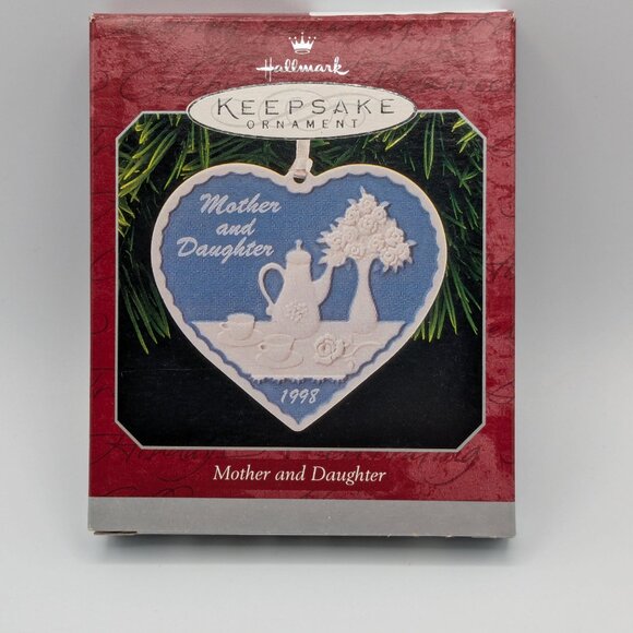 Hallmark Keepsake Mother and Daughter 1998, Vintage Porcelain Christmas Ornament - Picture 7 of 10